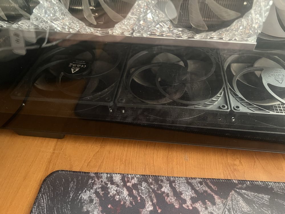 Топ вентиляторы 140 mm Arctic P14 PWM PST Bionix / Deepcool Trinity