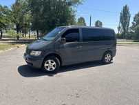 Mercedes- Benz Vito 638