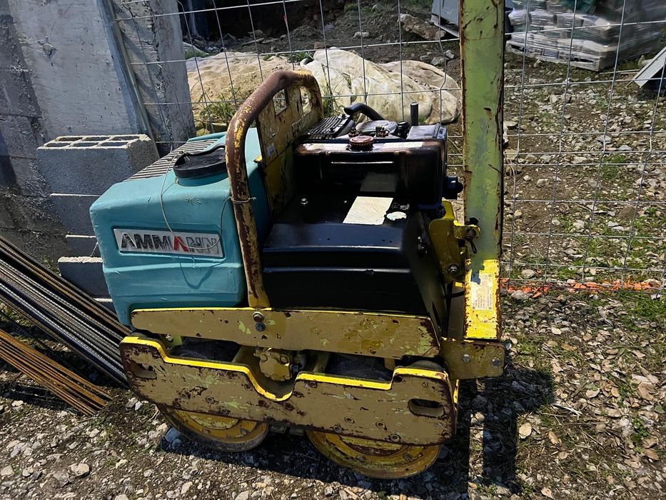 rolo de  compactage Ammann 65