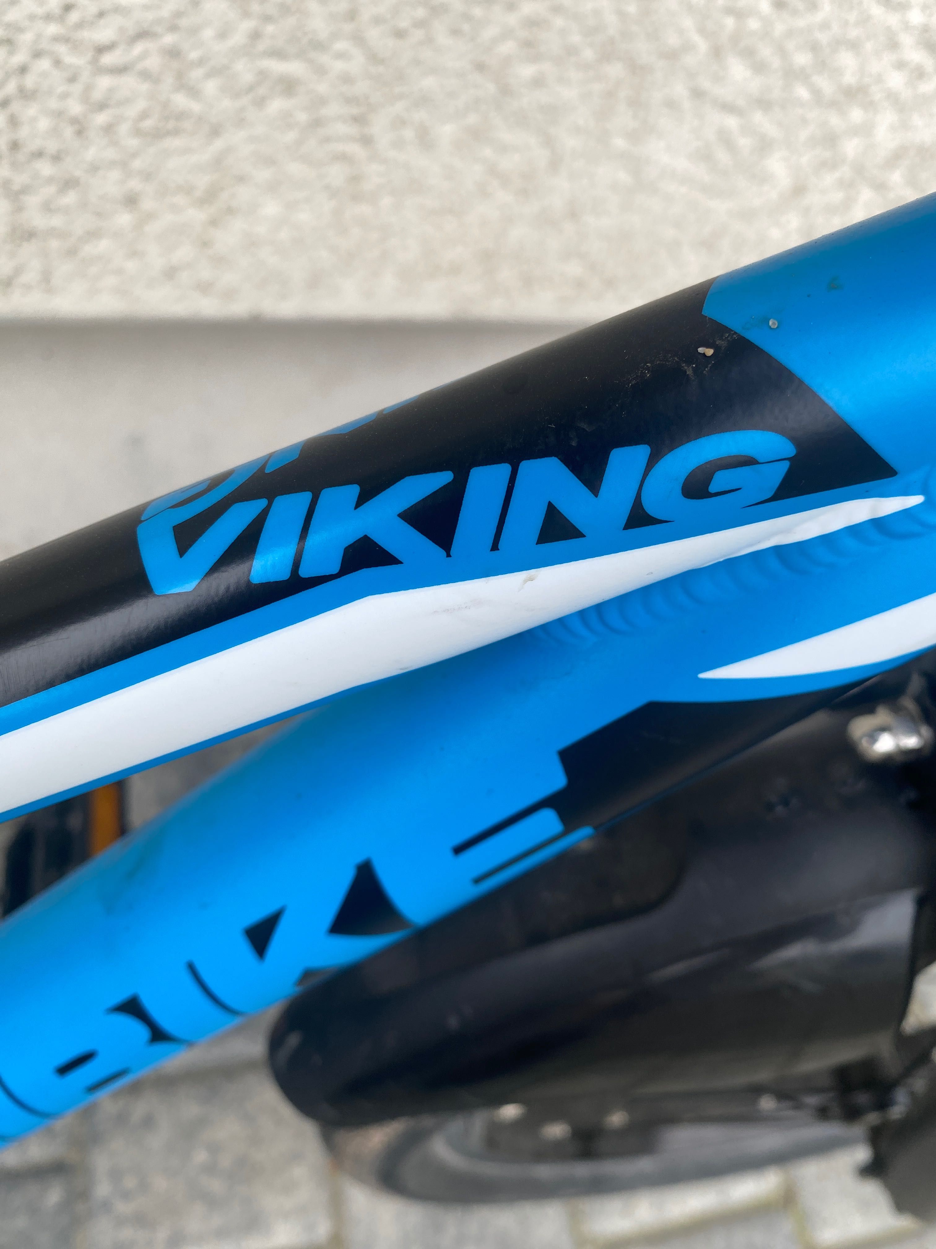 Rower dziecięcy UNIBIKE VIKING 16" (+ boczne koła i ozdobna chorągiew)