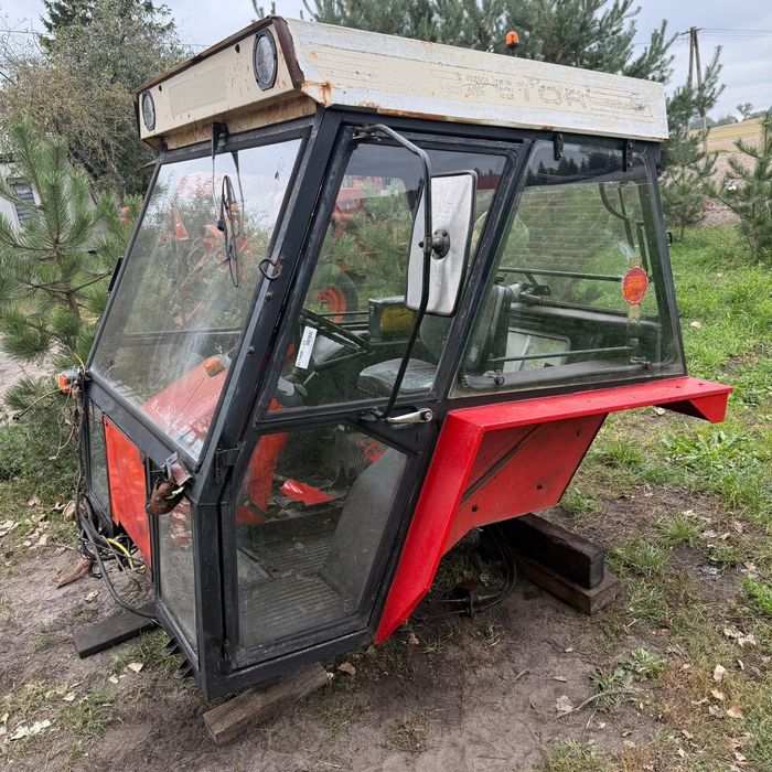 Kabina zetor 7211 zetor 7245 zetor 5211 kompletna jak na foto Ursus