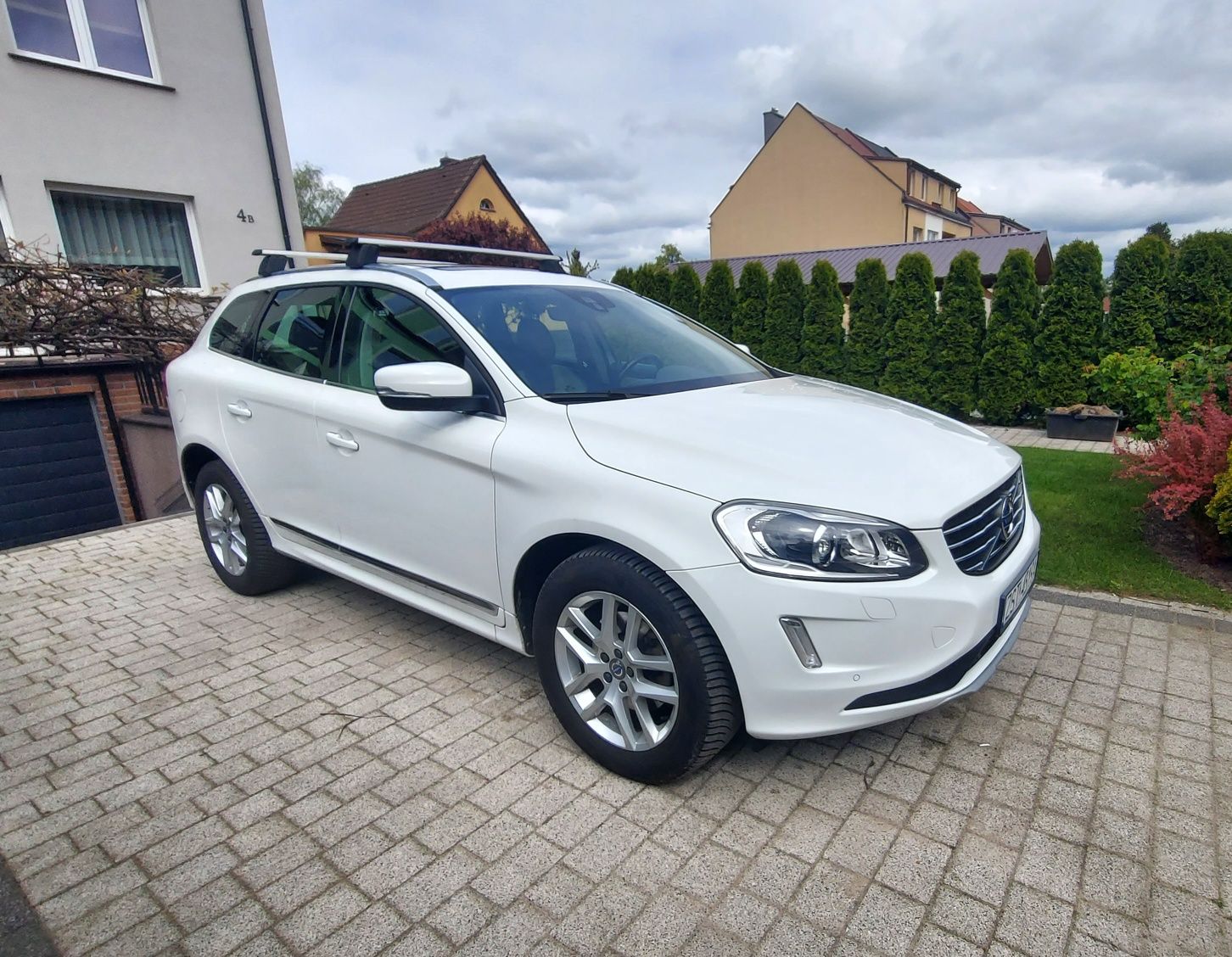 VOLVO XC60 Polski Salon 2.4 AWD