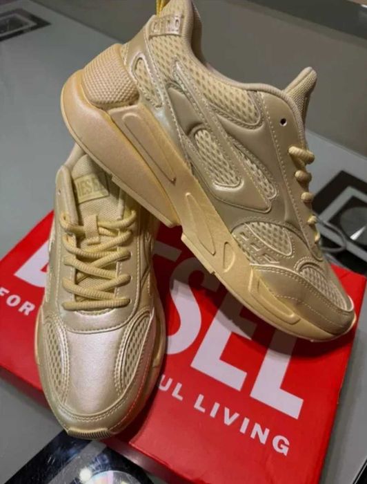 Кросівки оригінальні Diesel 39р