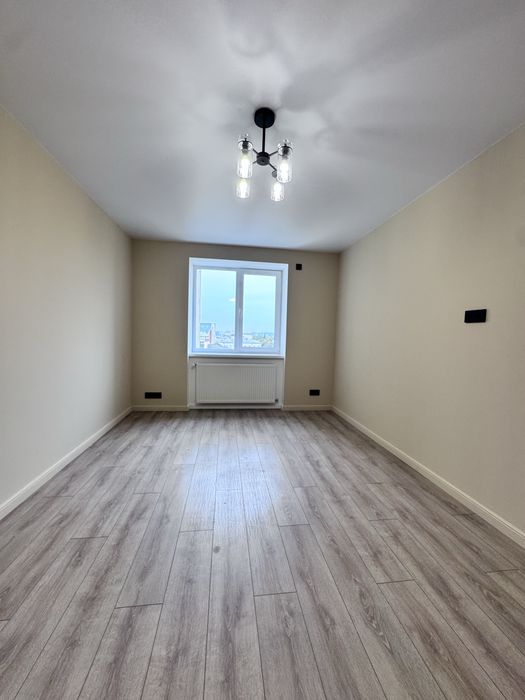 Яскрава 2-кімнатна квартира в новобудові!