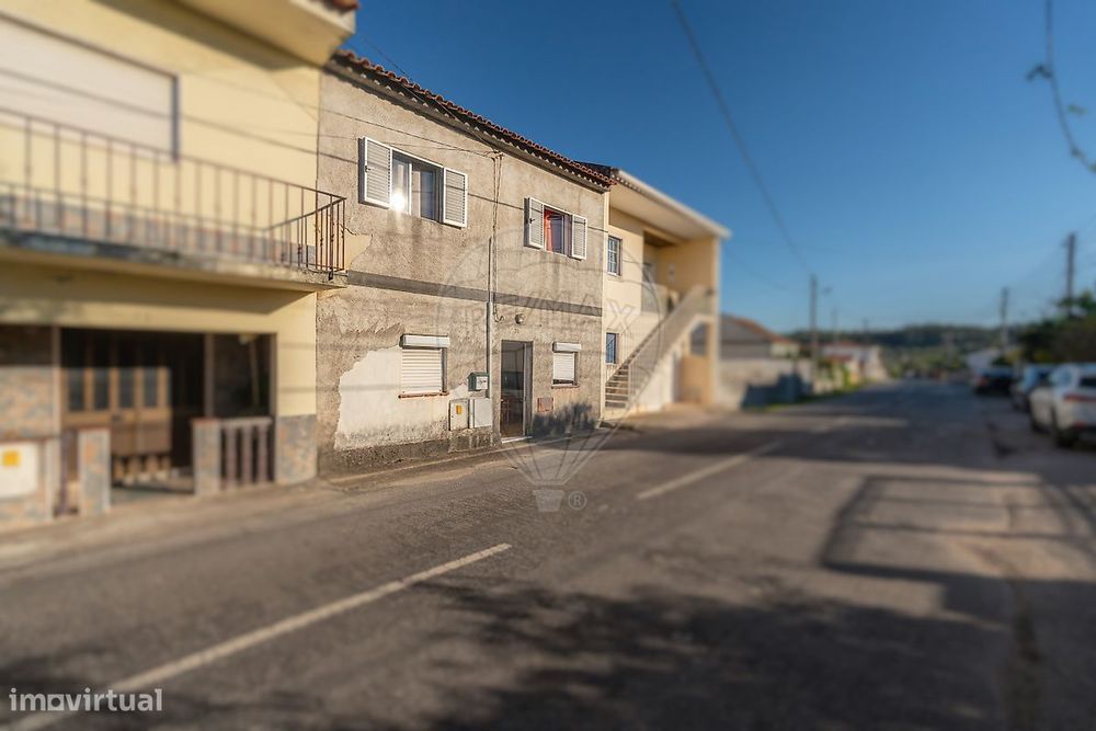 Moradia T4 para venda