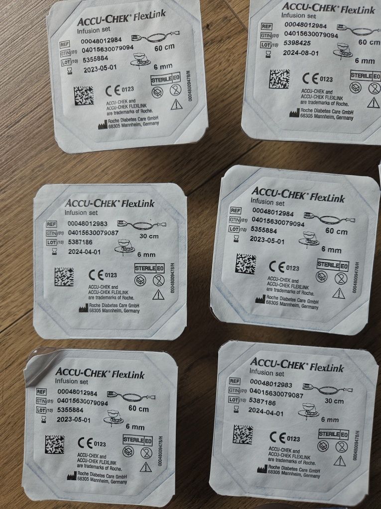 Sprzedam pompę insulinową ACCU CHECK