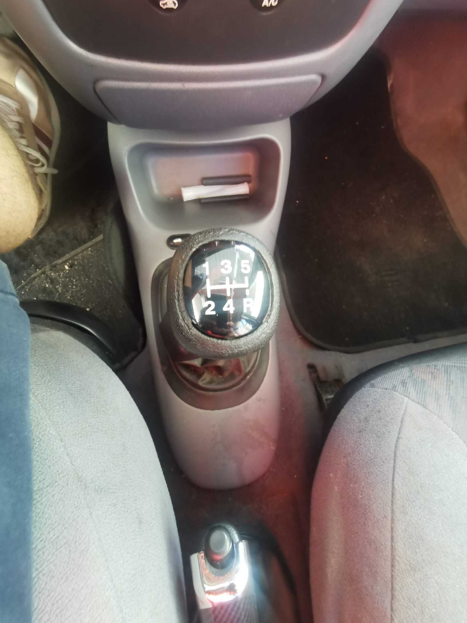 Ford Fiesta 1.25 techno AC