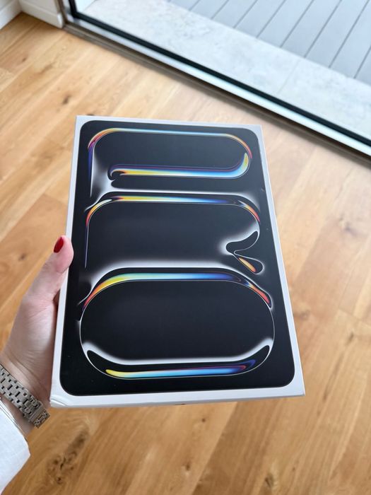 iPad Pro APPLE (11" 256 GB - Wi-Fi - Preto) | Novo| Selado |