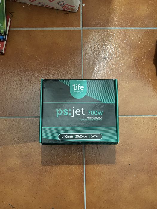 Fonte de alimentação 700W 1Life – nova / pouco uso