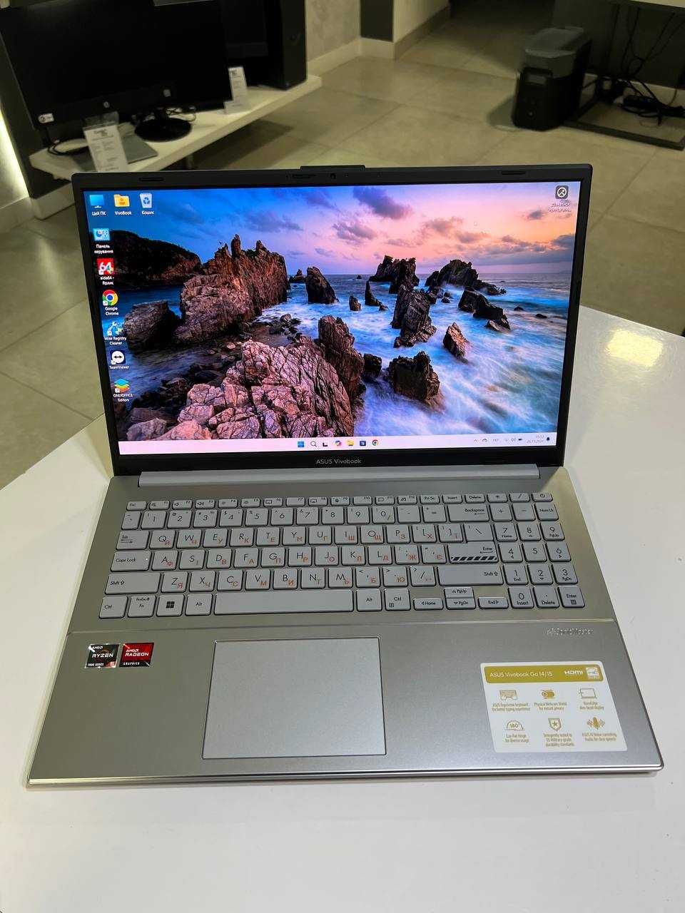 Ноутбук Asus VivoBook Go 3 15.6" Ryzen 5 7520U/16Gb/512Gb SSD/Win11