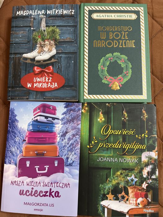 4szt Świąteczne książki stan bardzo dobry. Cena za 4 książki