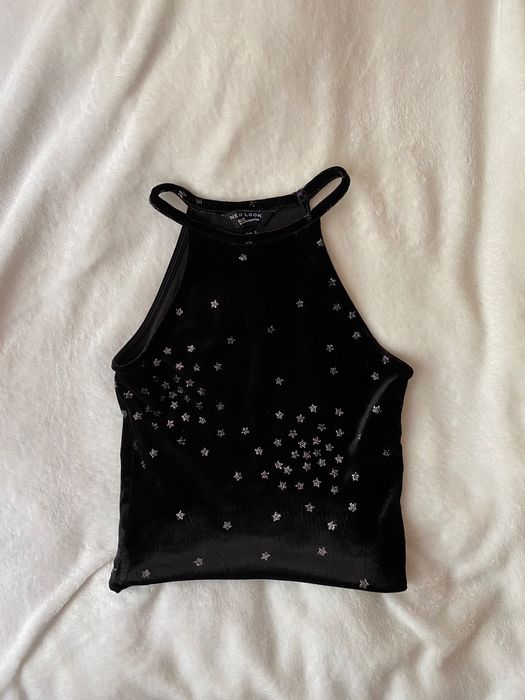 Чорний велюровий топ з зірками