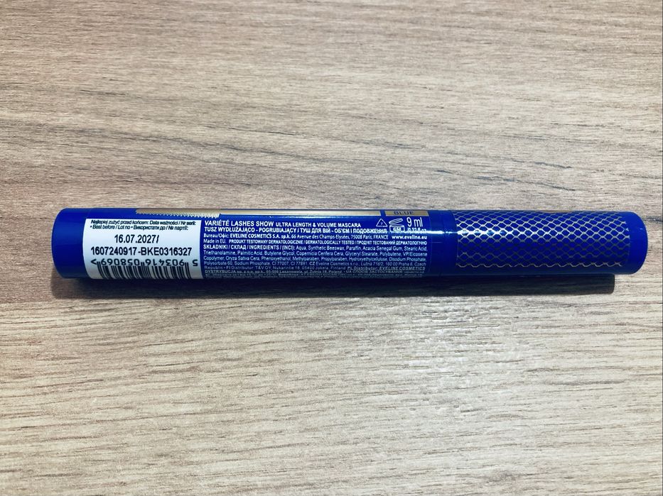 Tusz do rzęs Eveline niebieski nowy