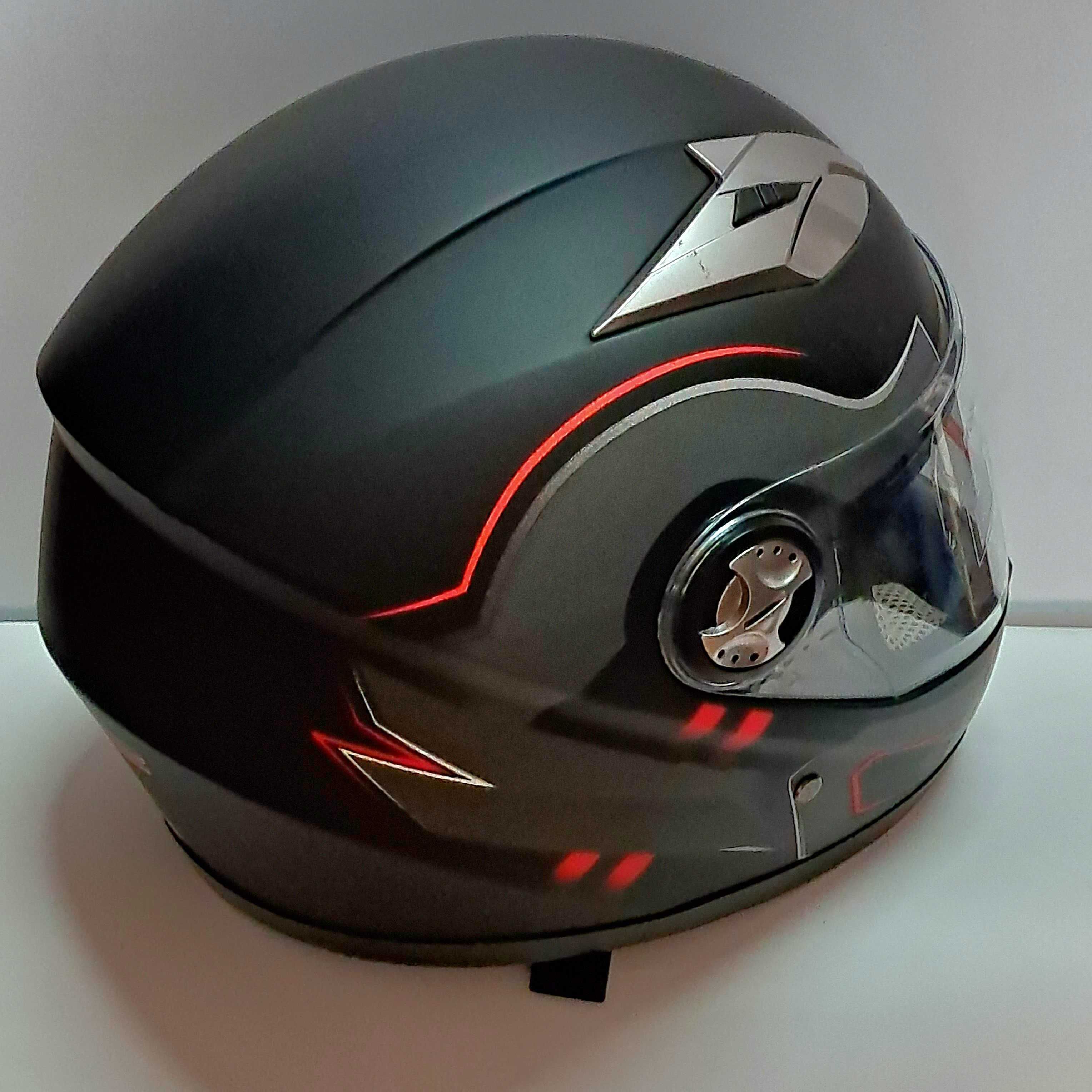 Мото шлем интеграл F2 Black red