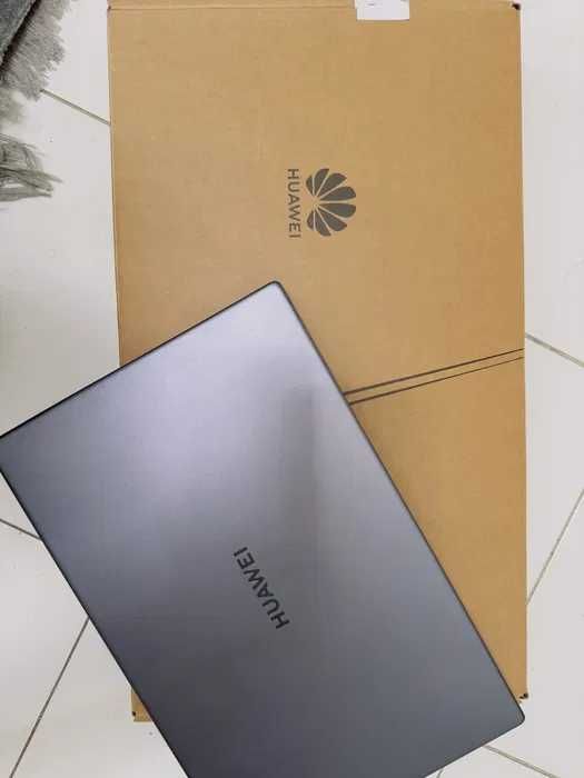 Matebook D15 (Intel Core i3 11th Gen) Novo