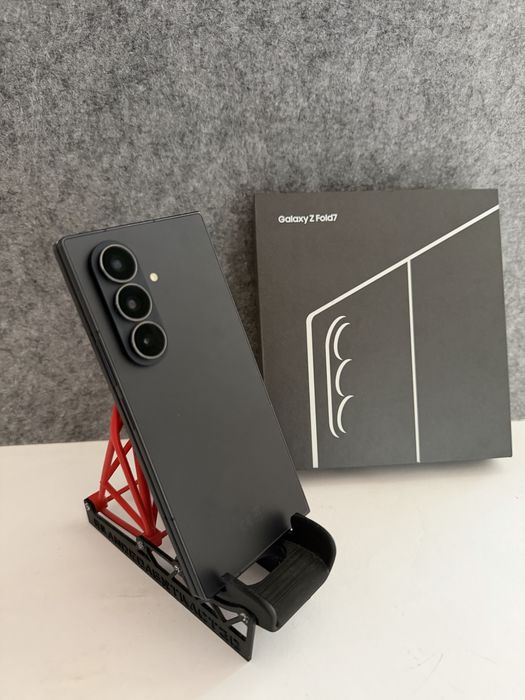 Troco/Vendo Samsung Z Fold 7 512GB JETBLACK