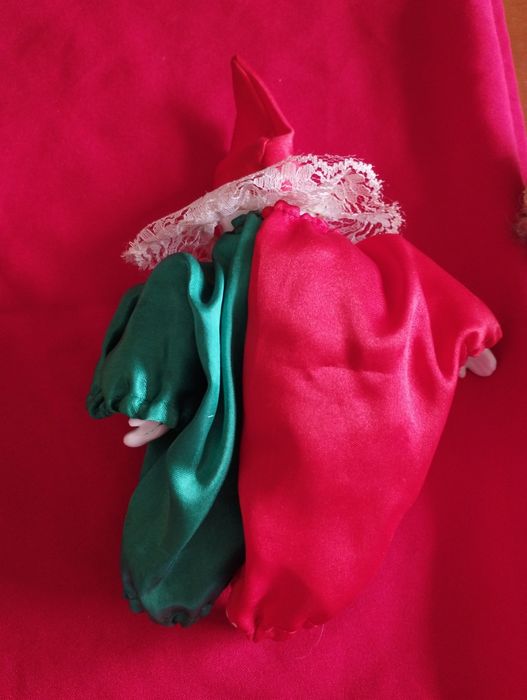 Decoração vintage com porcelana