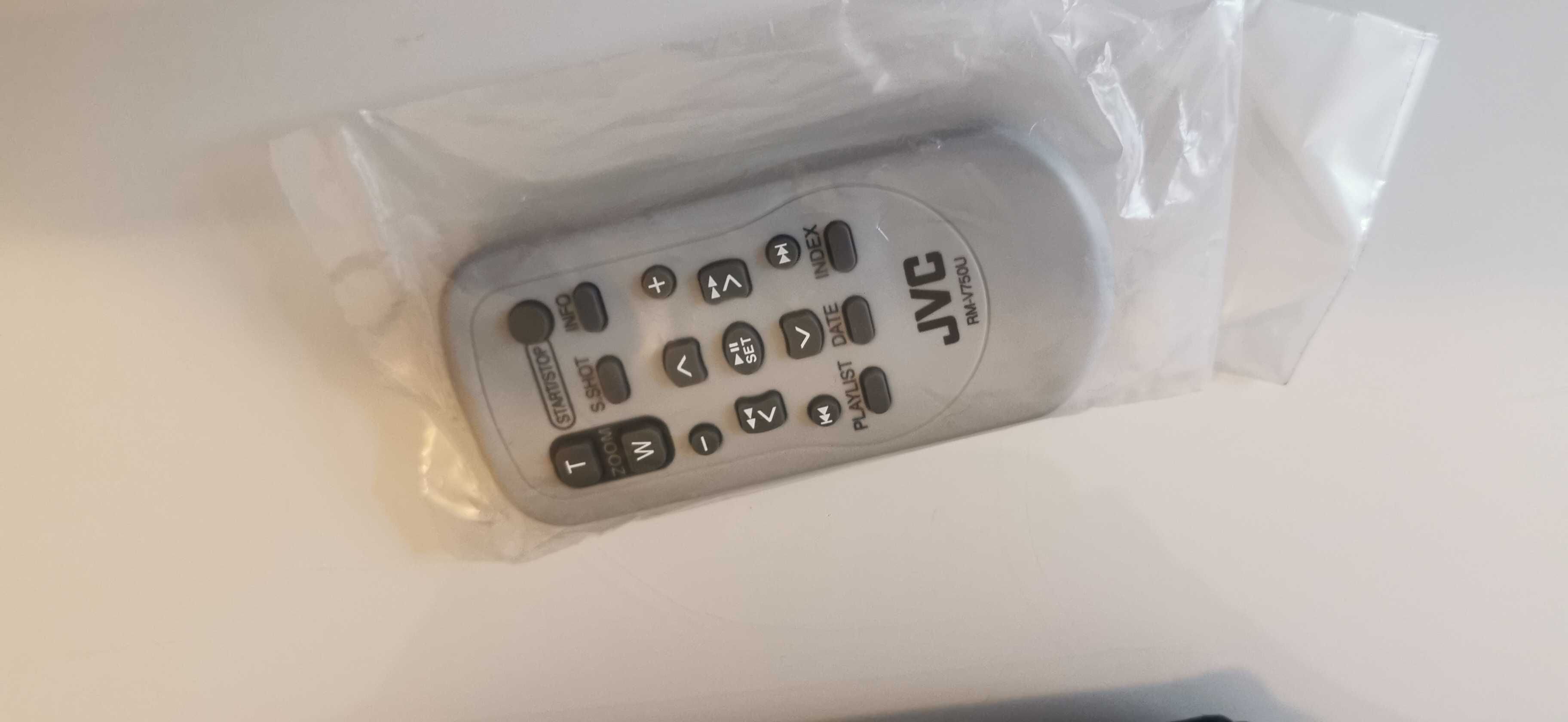Futerał na aparat/kamera marki JVC plus pilot