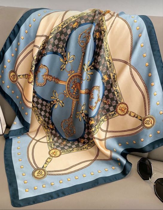 Apaszka Christian Dior Cavalli