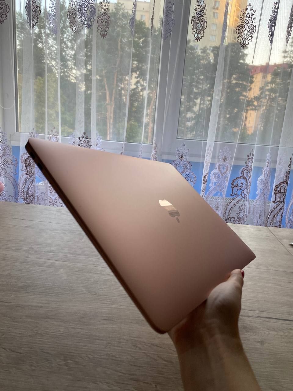 Ноутбук Apple MacBook Air 13 M1 8/256GB GOLD