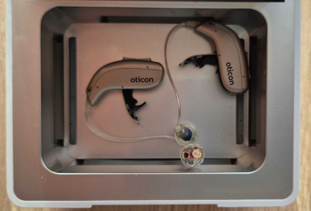 Aparat słuchowy OTICON ZIRCON 2 MINIRITE stan bdb