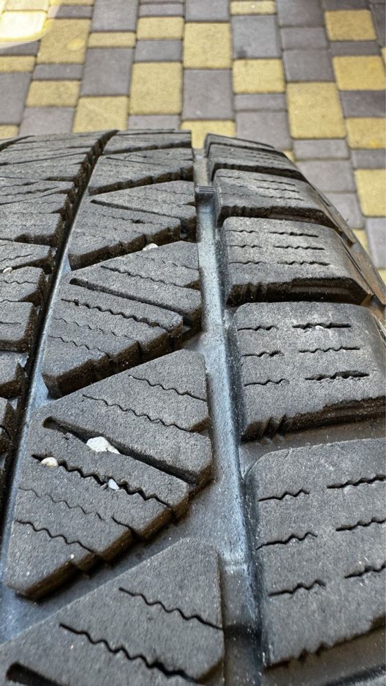 Резина зима Bridgestone Blizzak DM-V3 225/55 R18 98T