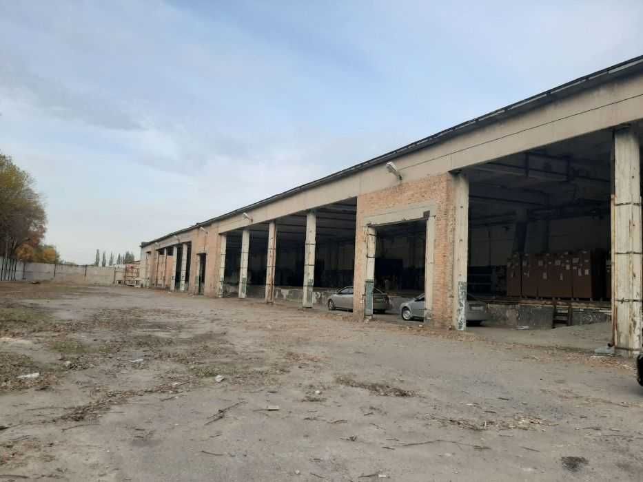 Оренда складу 2012 кв.м (є Рампа) Правий берег, пр-т Б. Хмельницького