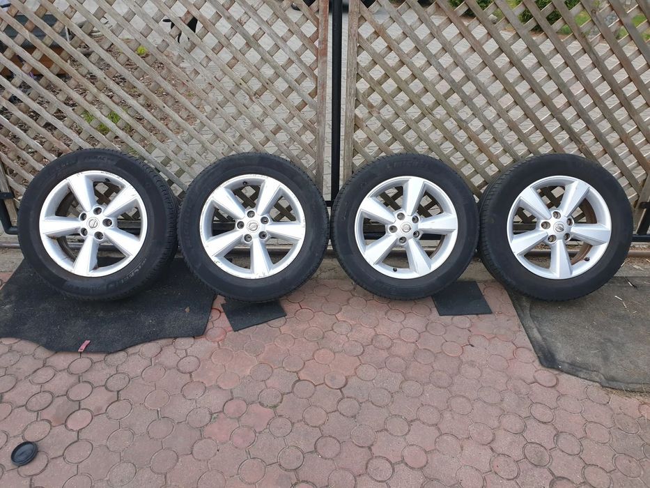 Koła Lato Felgi Aluminiowe Nissan Qashqai I J10 5x114,3 ET40 Opony Michelin 6mm