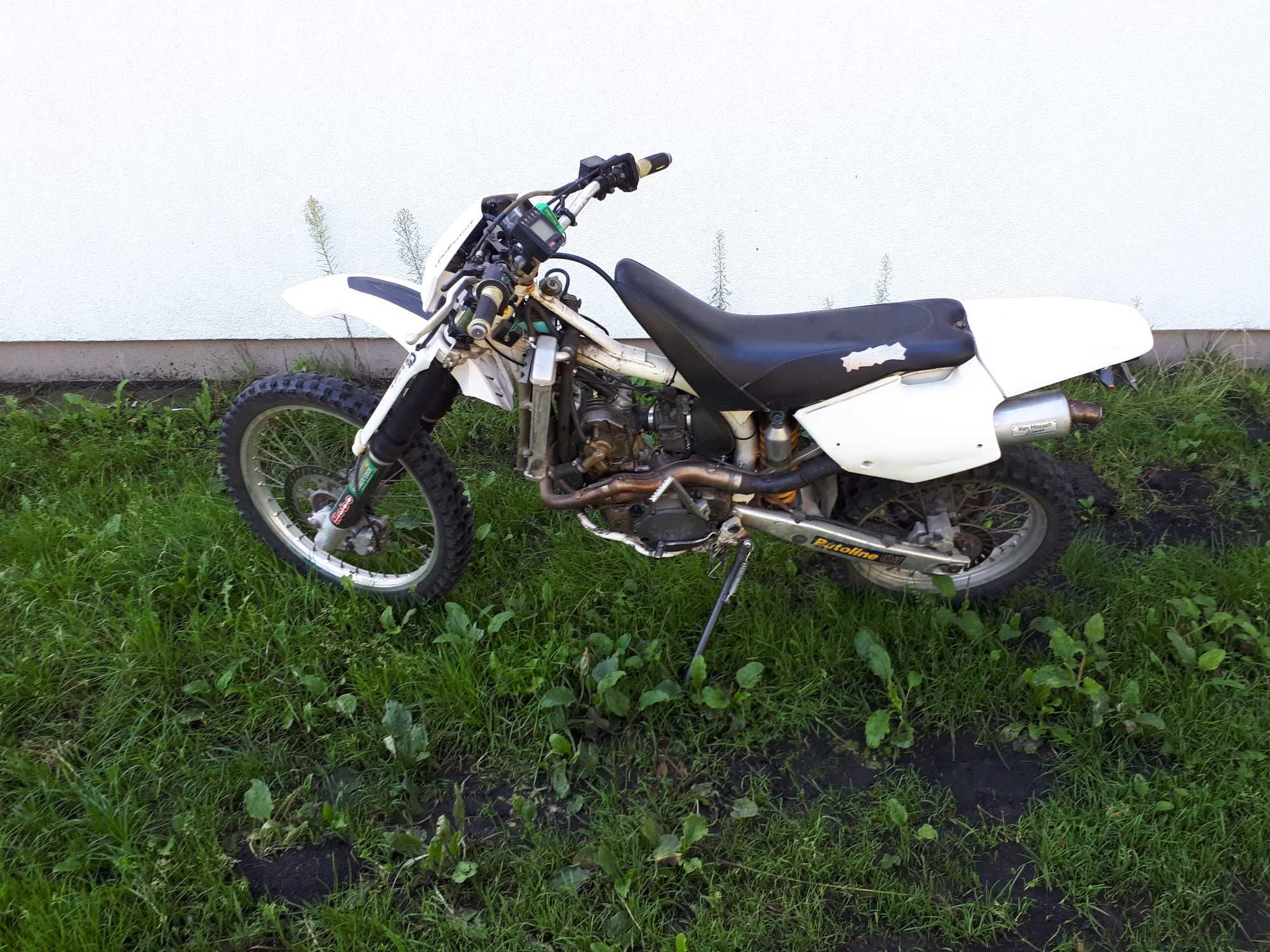 Husqvarna Cagiva TE 410