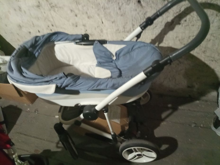 Sprzedam wózek na zdjęciu