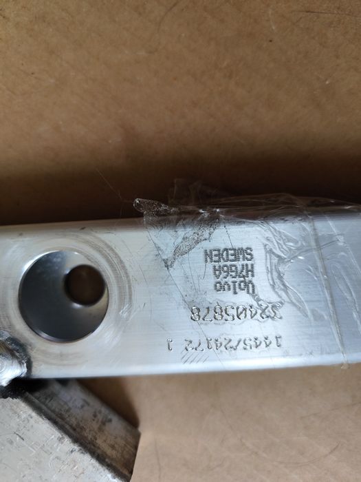 Підсилювач верхньої панелі. Вольво ХС90 2015-24,