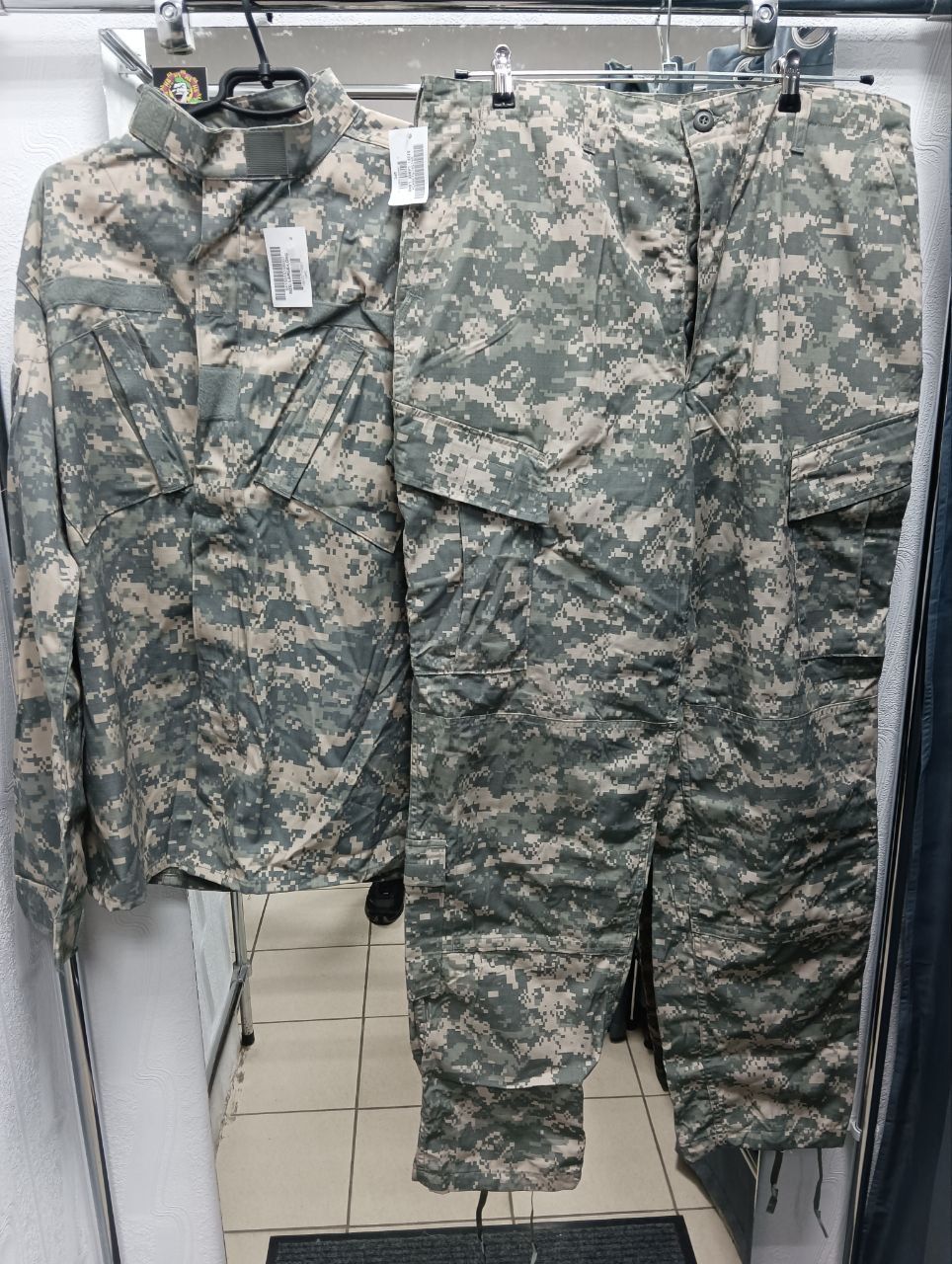 Комплект форми US Army Combat Uniform ACU, різні розміри, стан