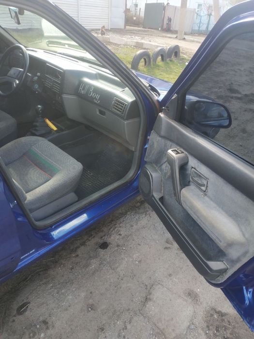 Продам гарне рено