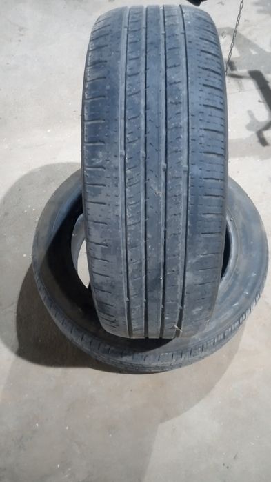 2 Pneus 225/55rR19 99H usados