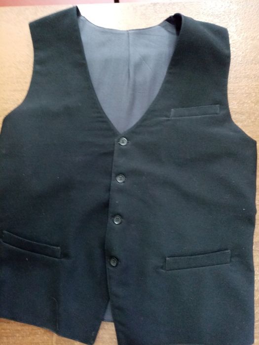 Жилет, шерсть високої  якості