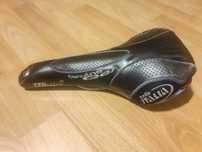 Siodełko rowerowe triathlonowe Selle Italia TriMatic 2 ze skóry