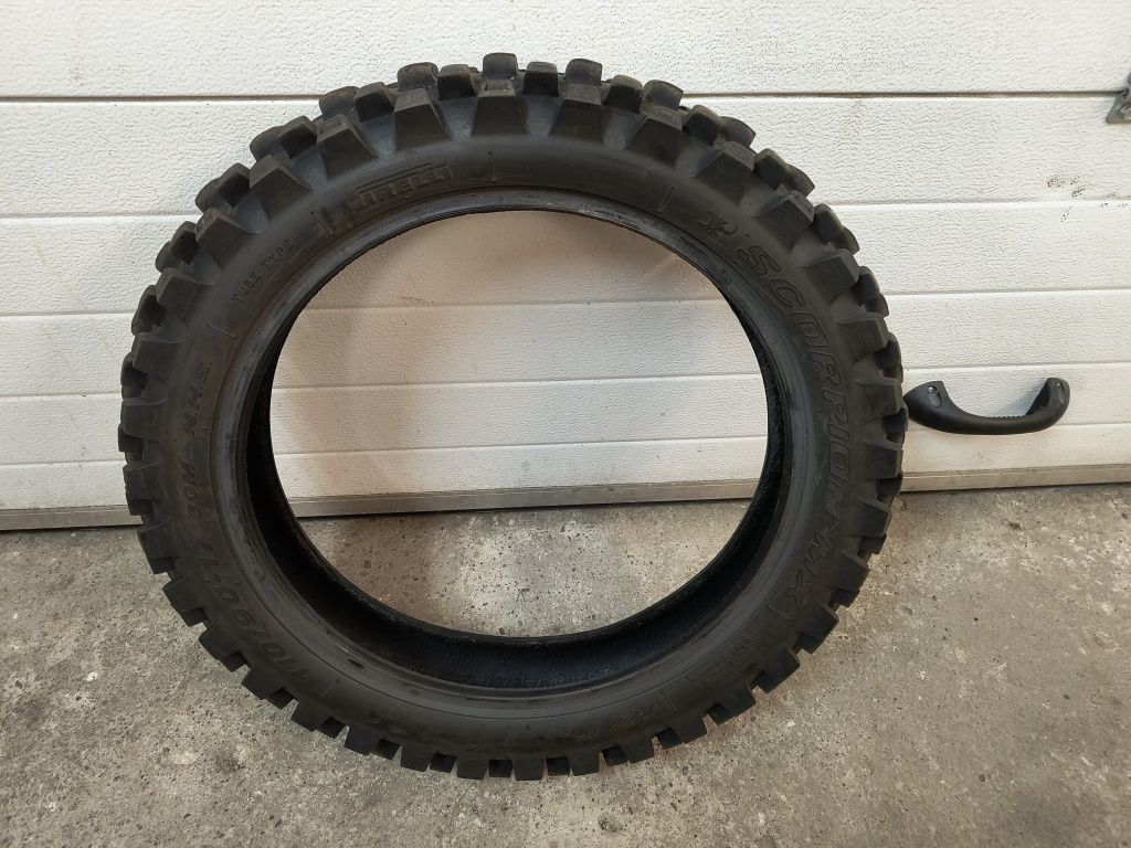 Opona Pirelli Skorpion Mx 110/90-17
