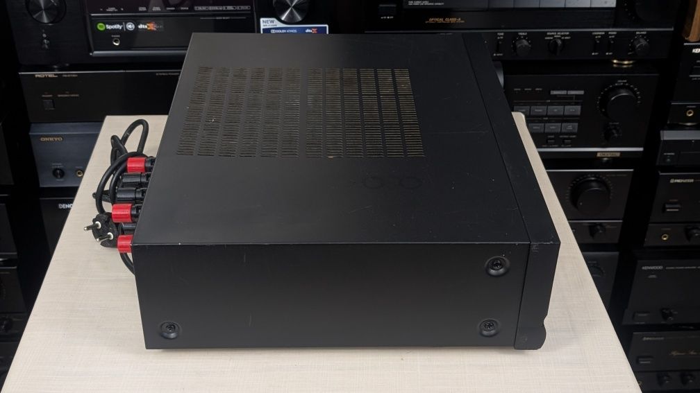 Harman Kardon HK680 Audiofilski wzmacniacz stereo