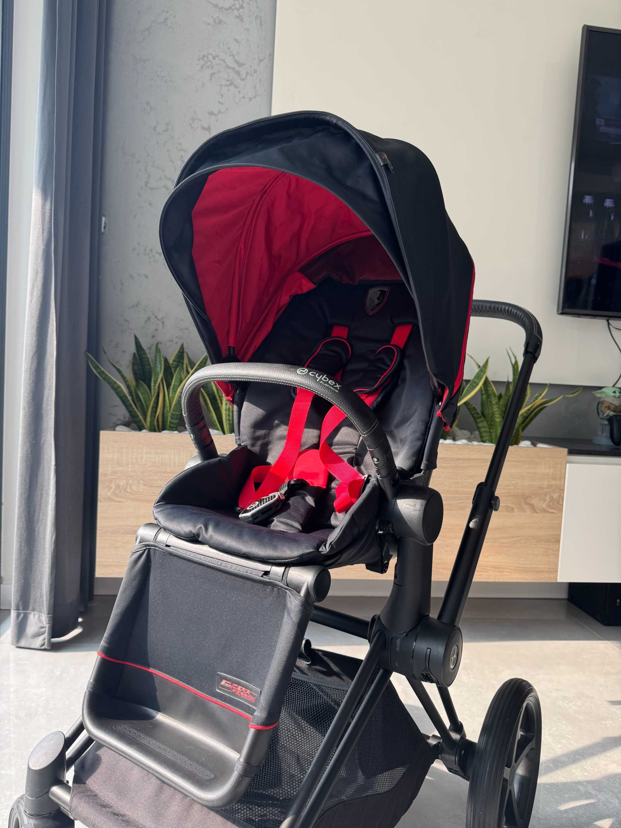 Wózek Priam Platinum Ferrari Victory Black 3w1