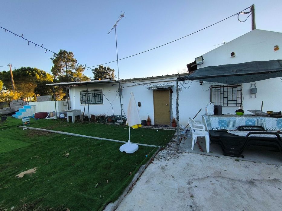 Terreno Rural com Construção