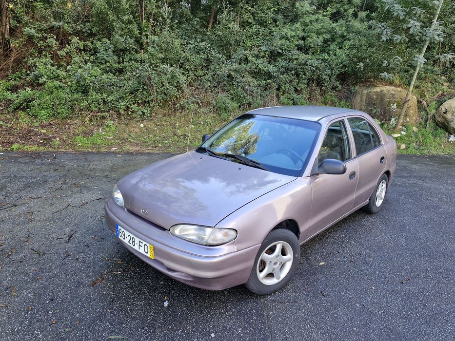 Hyundai Accent 1.3 LS 5 portas