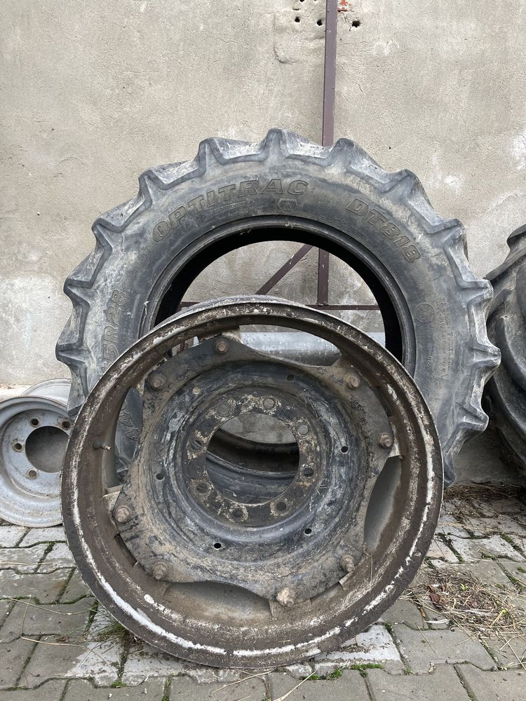 Opony i felgi  440/65/r28 michelin i firestone