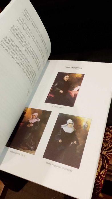 Flores do Silêncio - Francisca Fernandes