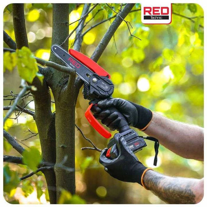 Piła ŁAŃCUCHOWA Akumulatorowa  2xAKU 4'' + 6'' 4xŁańcuch RTMPA0064