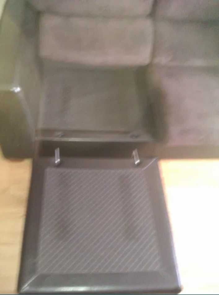 Vendo Sofá Chaise Longue modelar, 3 lugares, pele Nobuck cor Castanho.