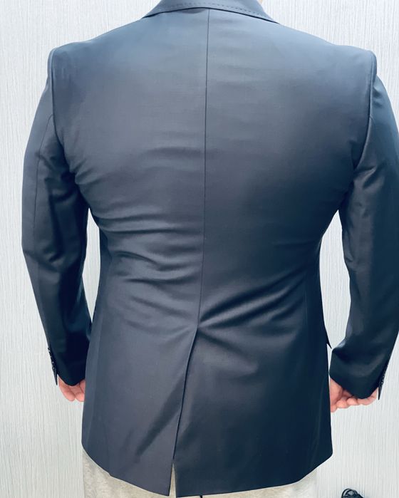 Костюм свадебный ,праздничный