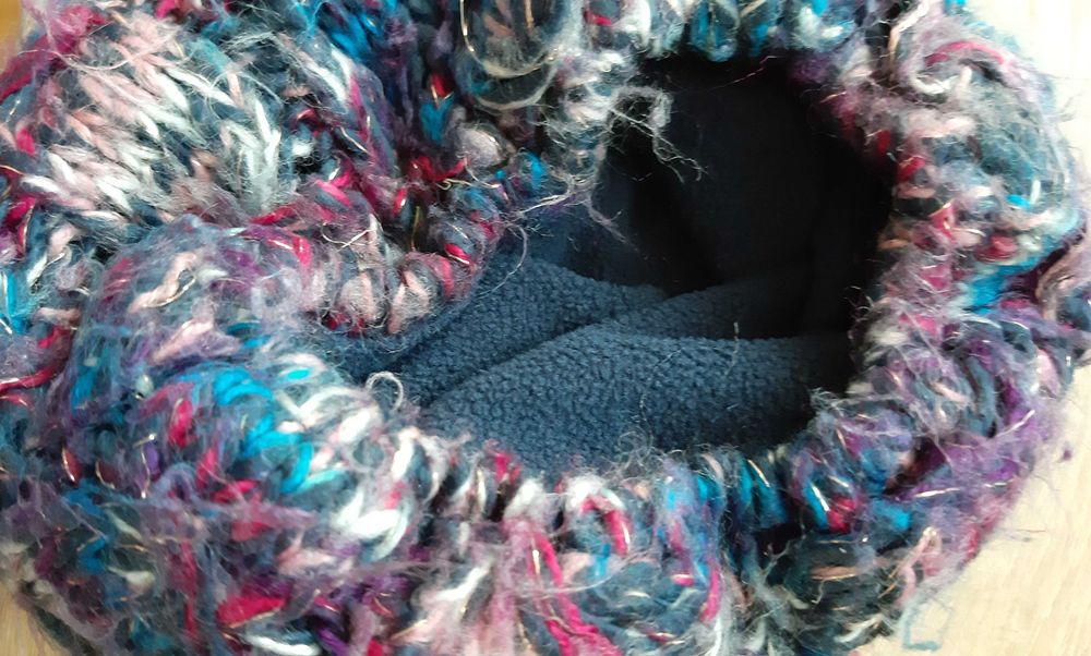 Czapka dla dziewczynki rozm. 38-39