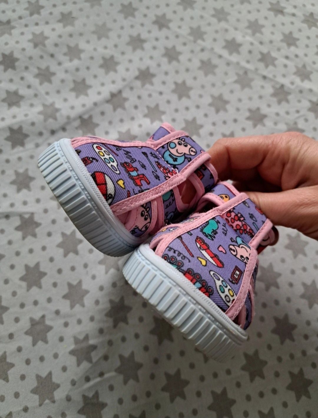 Kapcie Peppa Pig rozmiar 22, CCC
