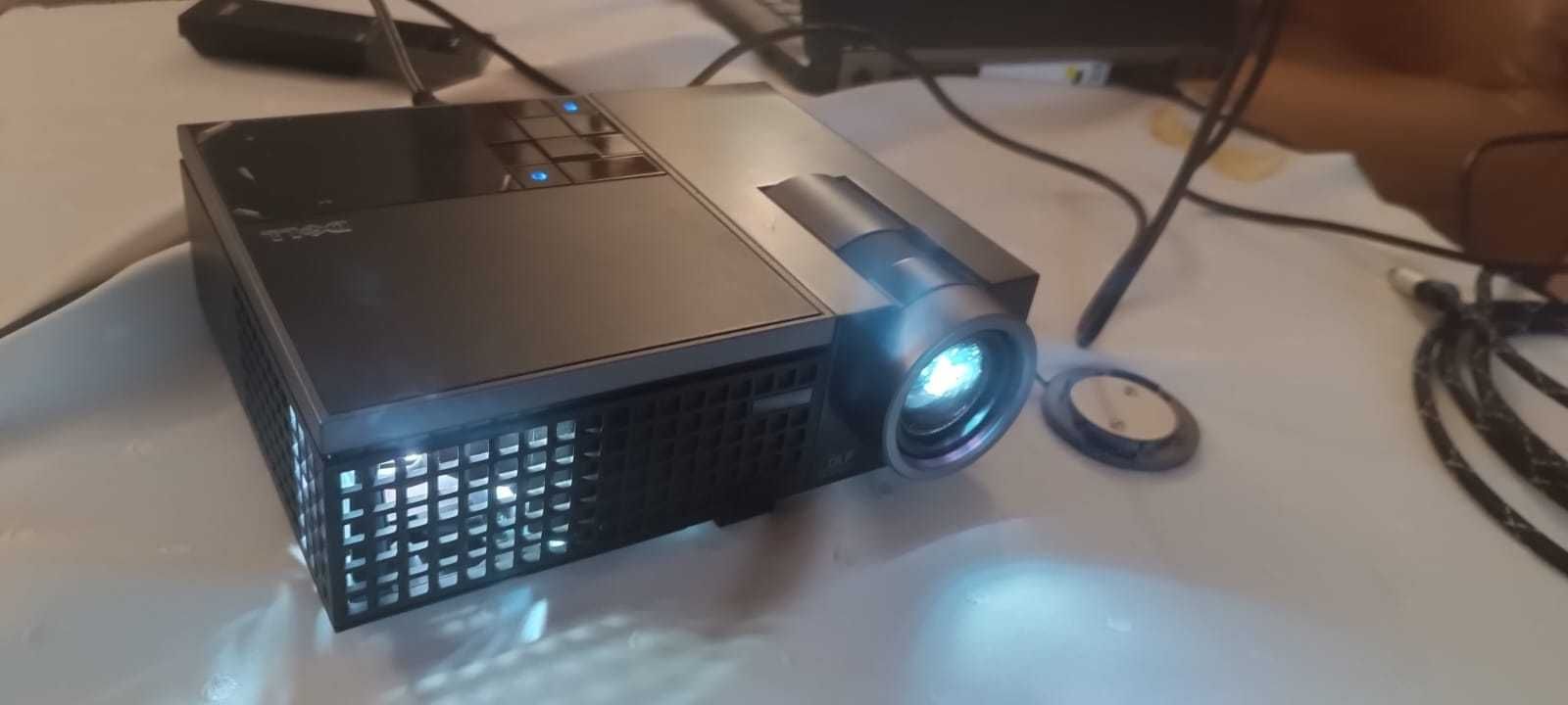 Projektor Rzutnik DELL M209X tylko 591h wyświetlone