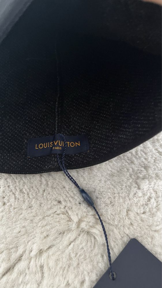 Czapka Louis Vuitton Czarna